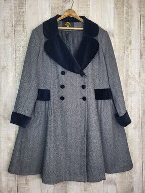 Hell Bunny Vintage-Inspired Gray Wool Blend Coat with Black Velvet Trim 3XL